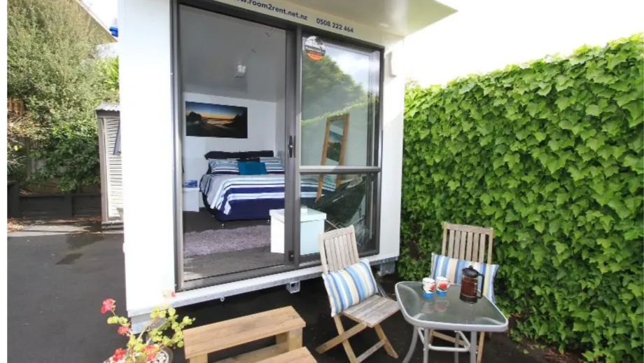 Is a Portable Cabin Right for Couples or Shared Living