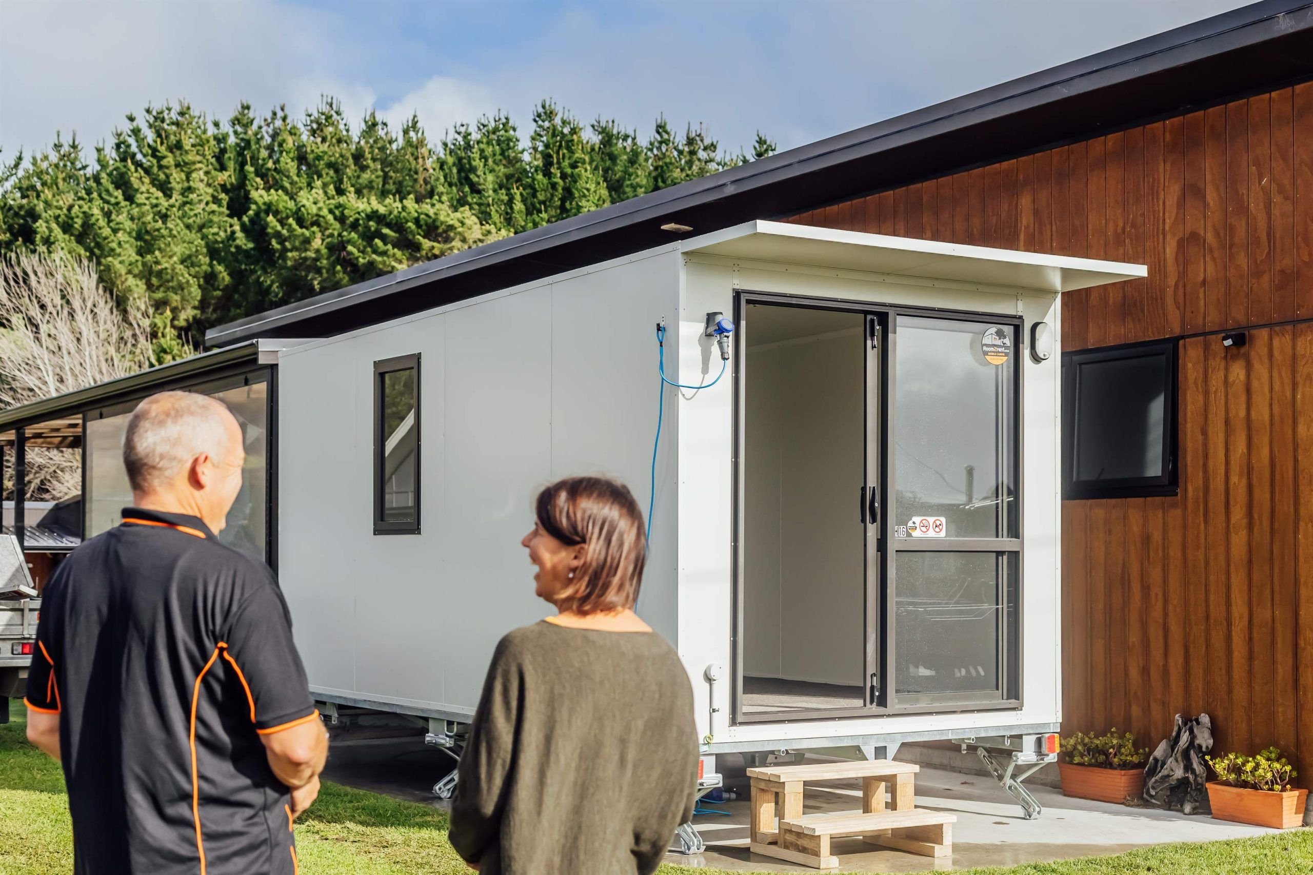 Rent Portable Cabins Photos - Room2Rent Mobile Cabins